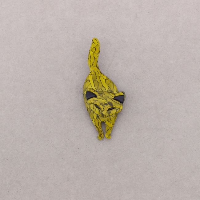 BROCHE GATO RESINA