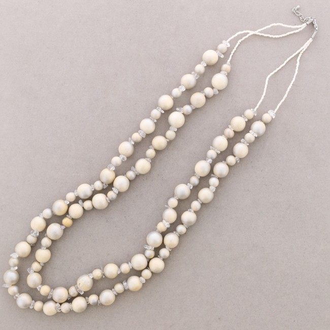 LONG BEAD NECKLACE