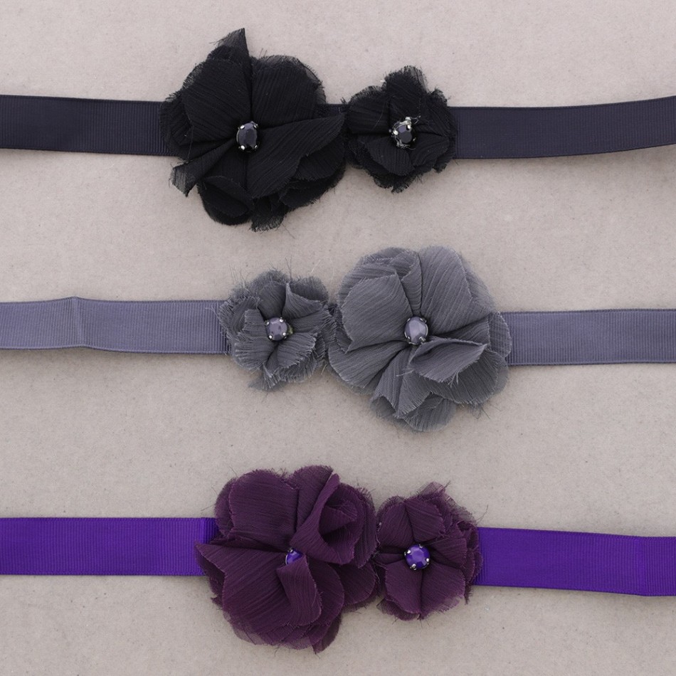 COLLAR GARGANTILLA RASO FLORES