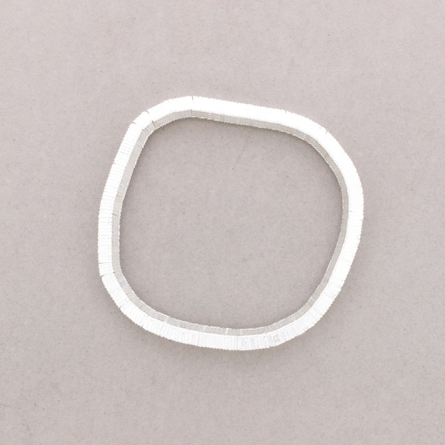 METAL FLEXIBLE SHORT NECKLACE