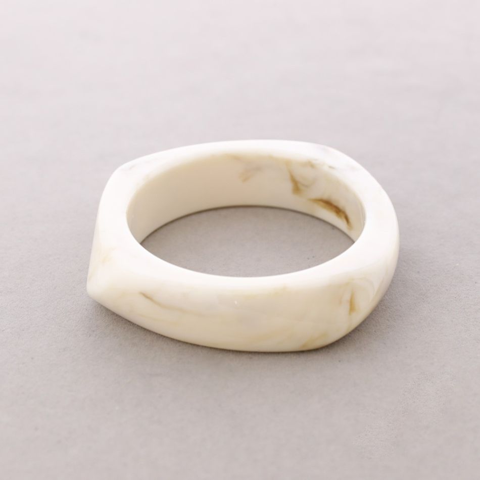 RIGID RESIN BRACELET