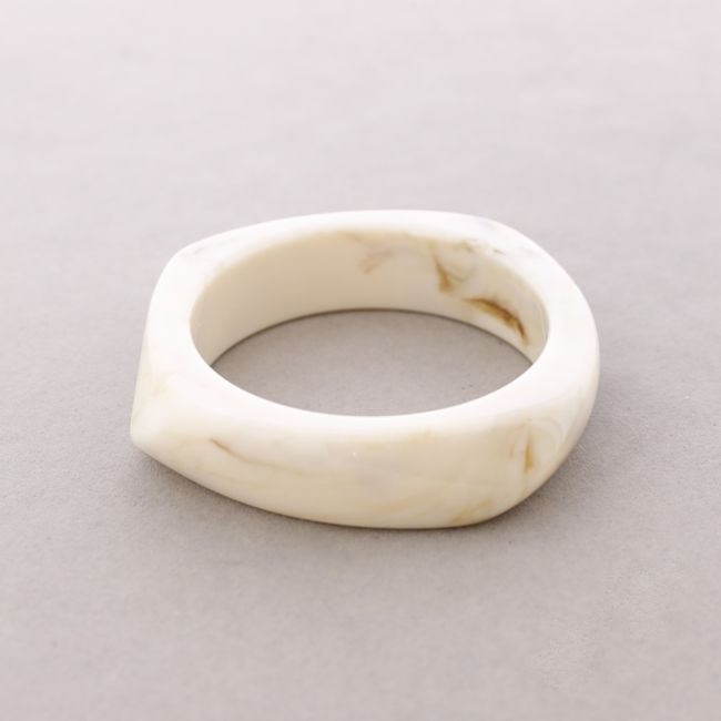 RIGID RESIN BRACELET