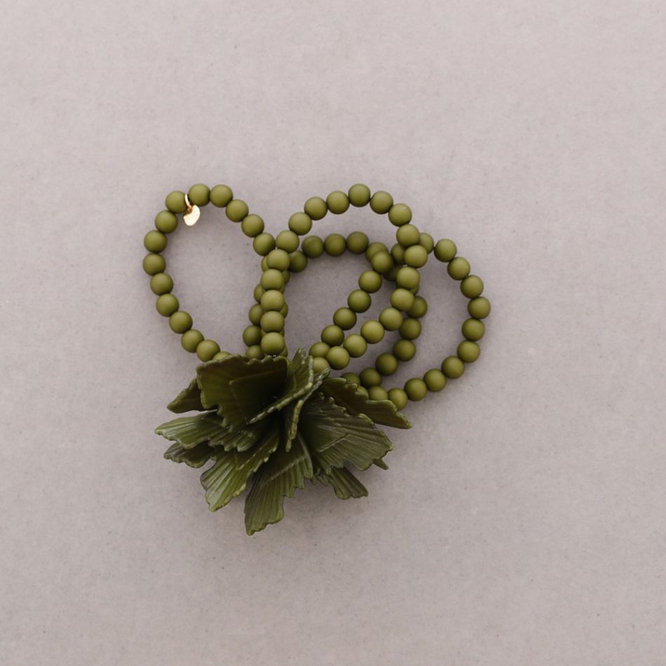 PULSERA ELÁSTICA 4 CUENTAS HOJAS RESINA