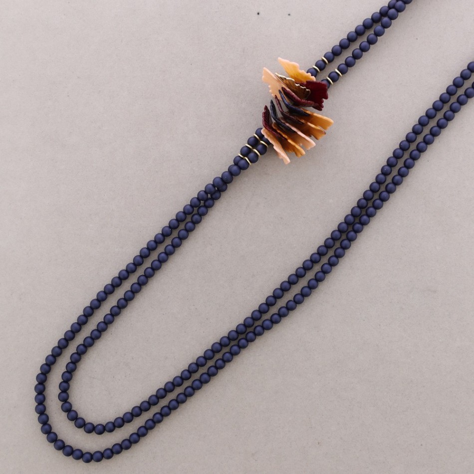 LONG DOUBLE RESIN LEAF BEAD NECKLACE