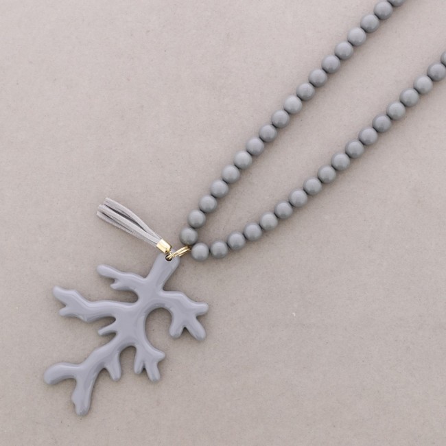 COLLAR LARGO CORAL COLG. RESINA