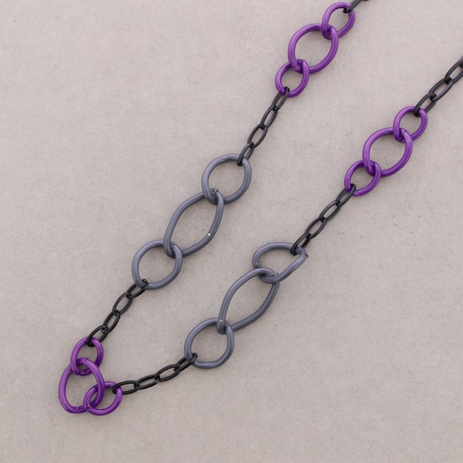 LONG BEAD NECKLACE