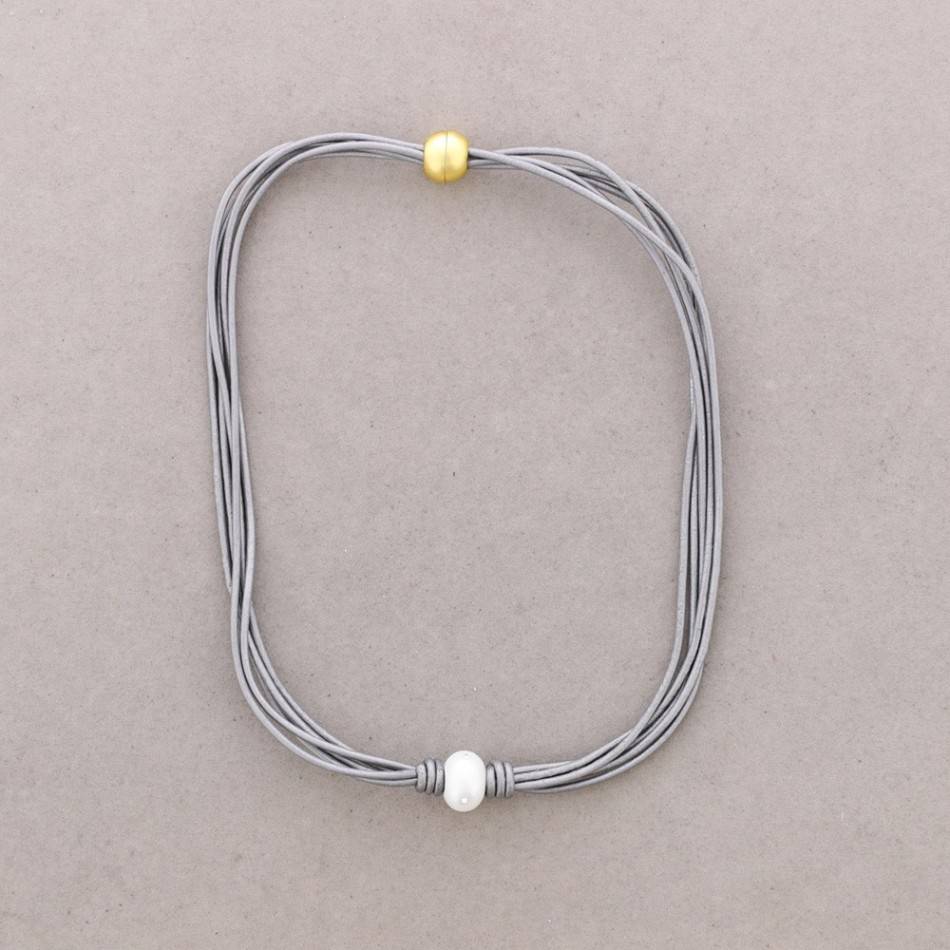 LEATHER METAL CRYSTALS SHORT NECKLACE