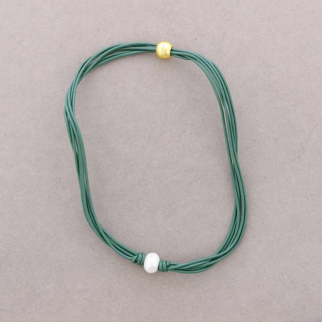 LEATHER METAL CRYSTALS SHORT NECKLACE