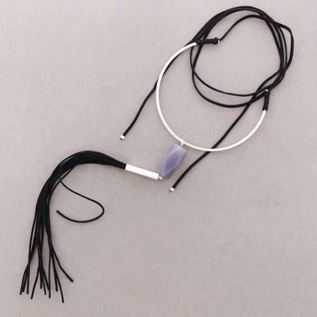 LONG CHOKER WITH XL FRINGES