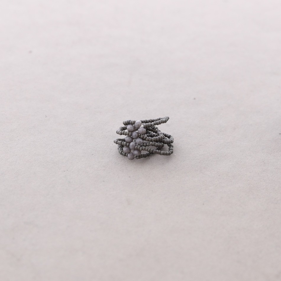 FACETED CRYSTAL BEAD RING