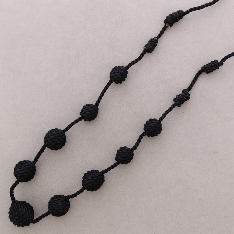 COLLAR CUENTAS ENVUELTAS