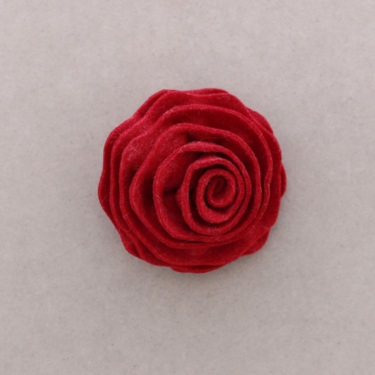 FELT BROOCH 5CM