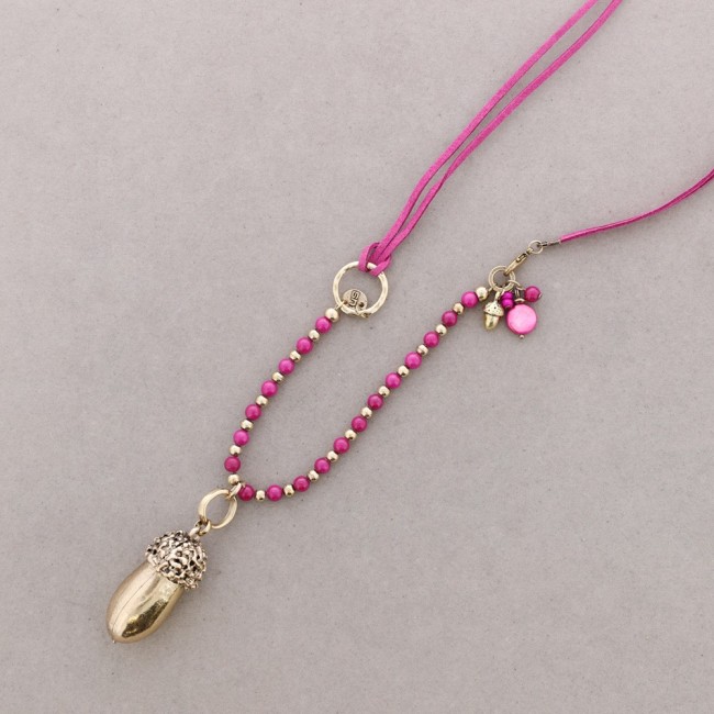 LONG NECKLACE WITH METAL BEADS AND STONES