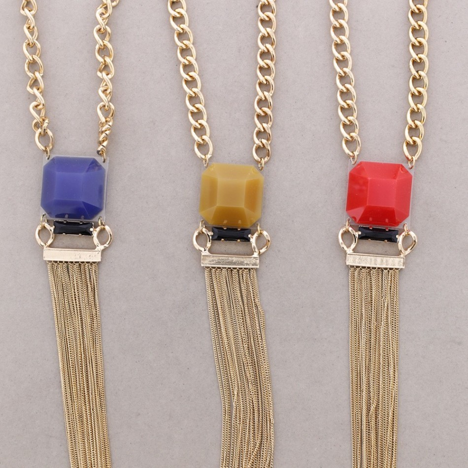 COLLAR LARGO RESINA CADENAS