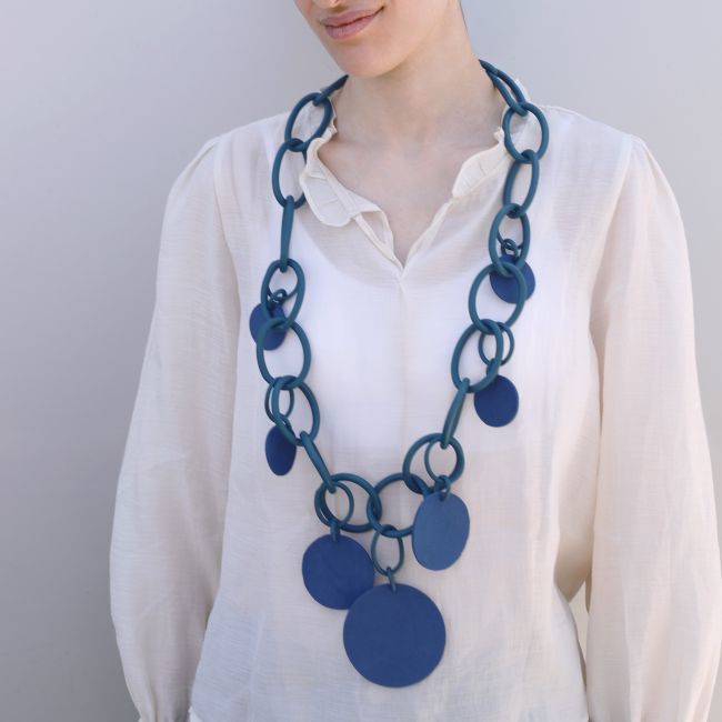 COLLAR LARGO ESLABONES CAUCHO MEDALLA FOAMY