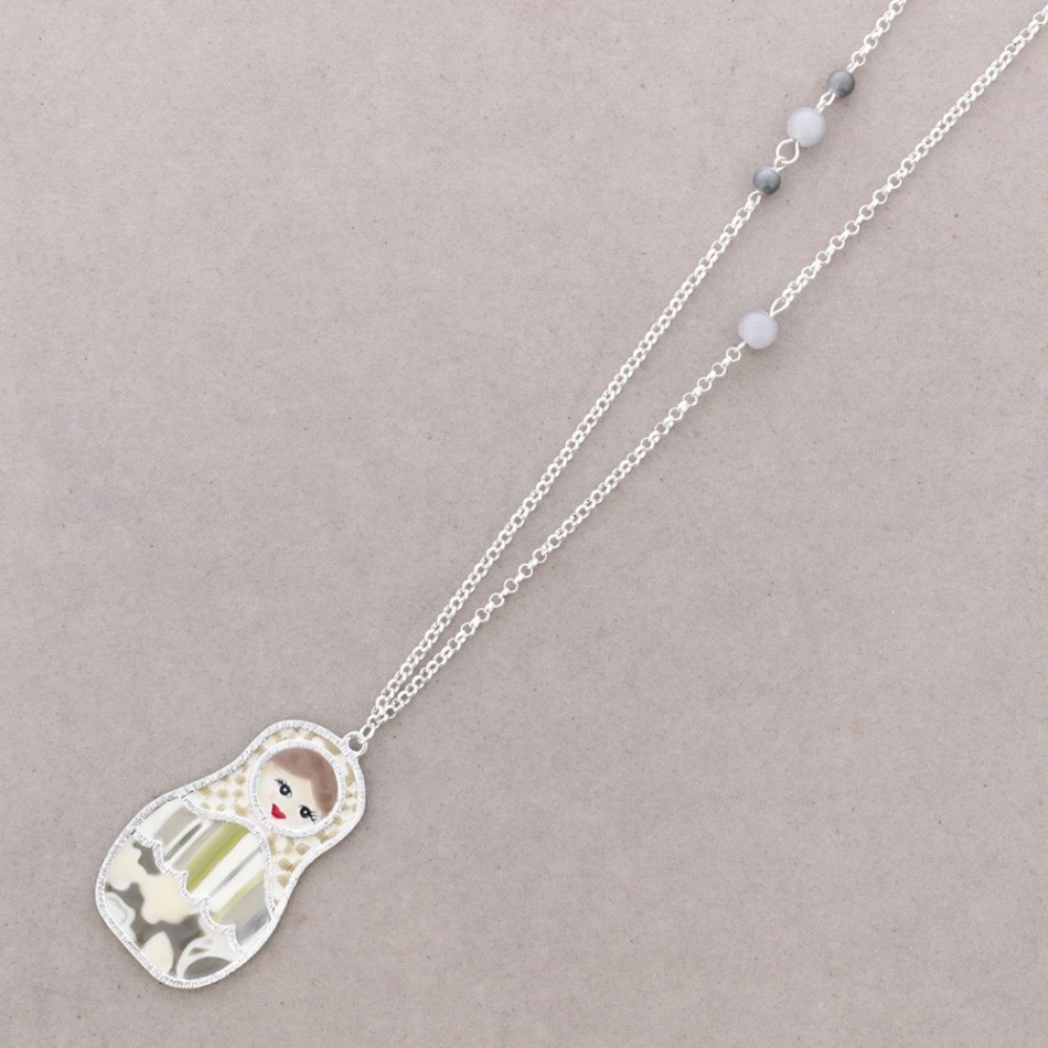 LONG NECKLACE WITH METAL ENAMEL PENDANT