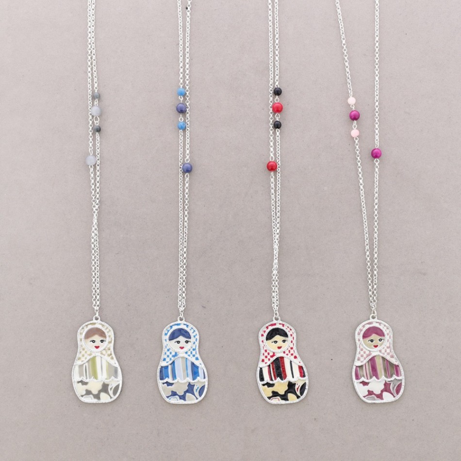 LONG NECKLACE WITH METAL ENAMEL PENDANT
