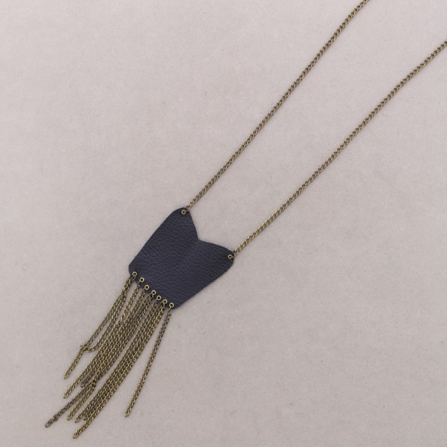 COLLAR LARGO CUERO CADENAS
