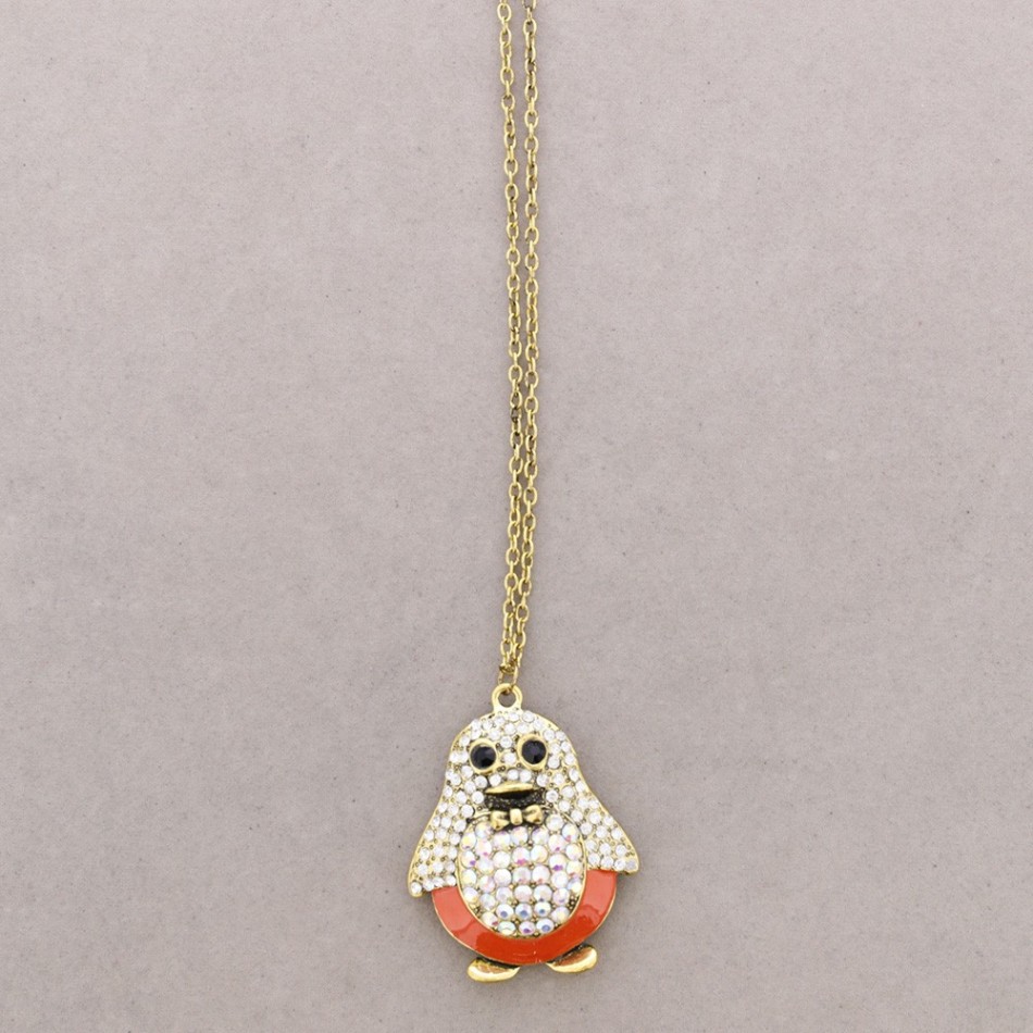 LONG NECKLACE WITH METAL AND CRYSTALS