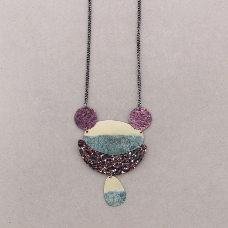 PATINA PENDANT NECKLACE