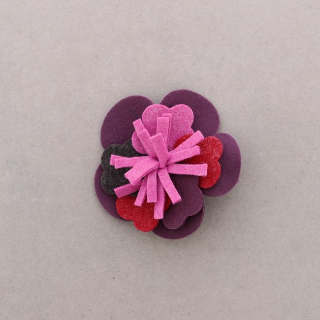 FELT BROOCH 5CM