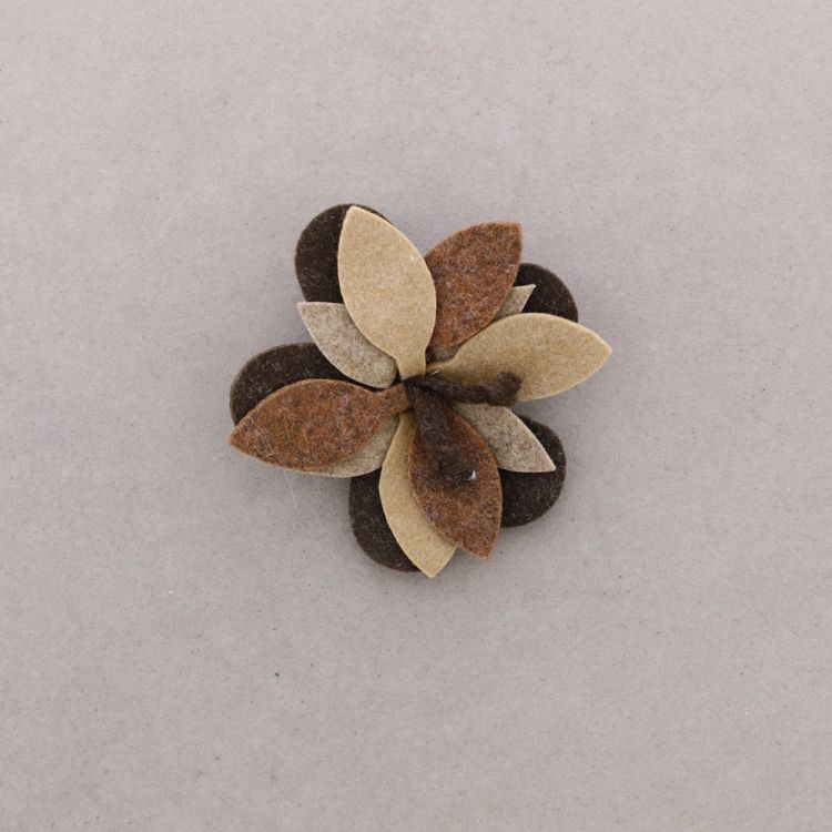 BROCHE FIELTRO 5CM