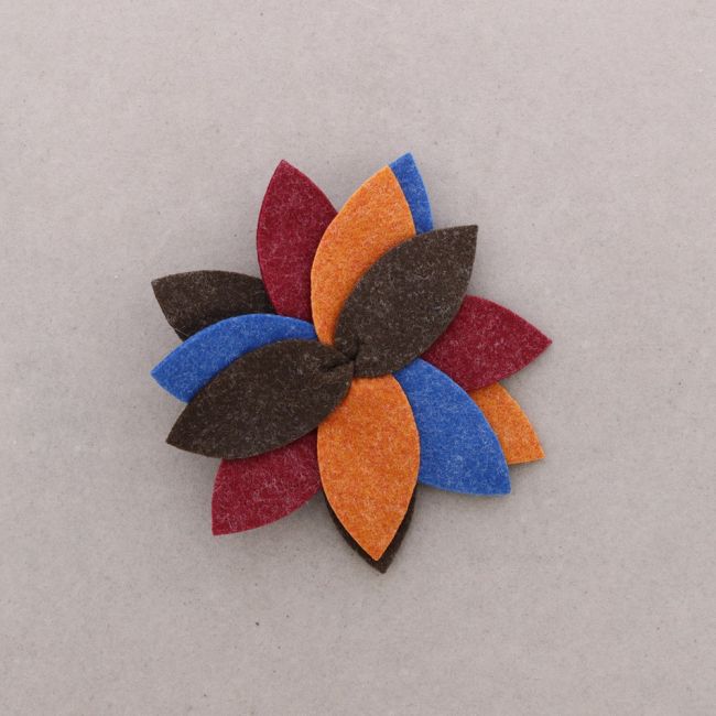 BROCHE FIELTRO 5CM