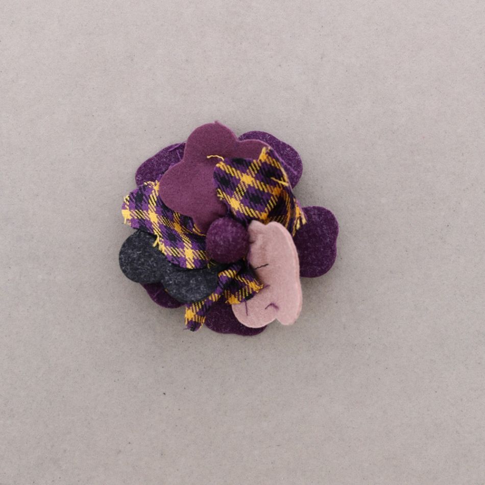 FELT BROOCH 5CM