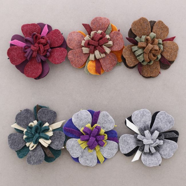 FELT BROOCH 5CM