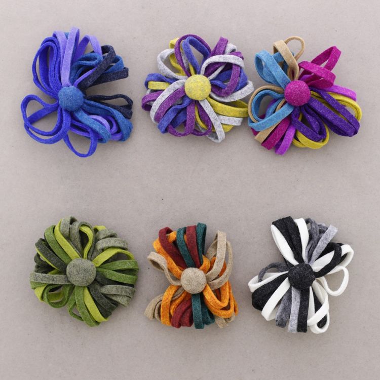 BROCHE FIELTRO 5CM 2