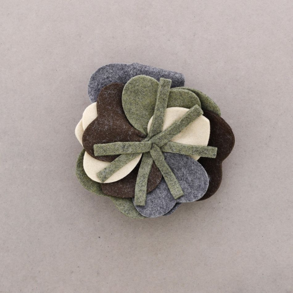 BROCHE FIELTRO FLOR 5CM