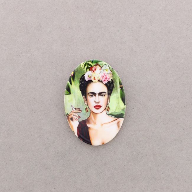 BROCHE OVALADA RESINA FRIDA