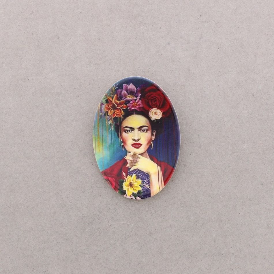 BROCHE OVALADA RESINA FRIDA