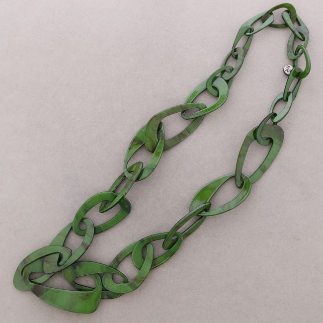 LONG RESIN LINK NECKLACE