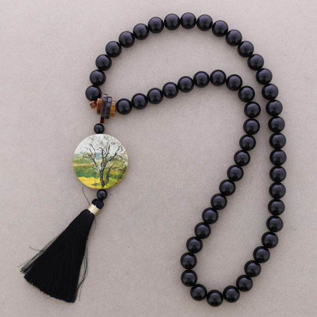 COLLAR LARGO BOLAS COLGANTE RESINA FLECO