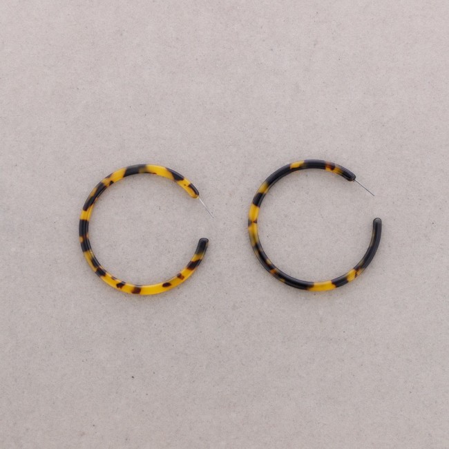 RESIN HOOP EARRINGS