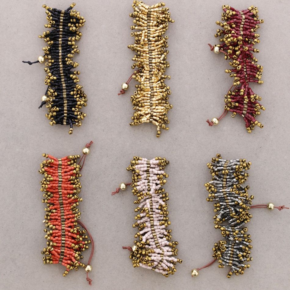 PULSERA ÉTNICA MACRAMÉ ABALORIOS