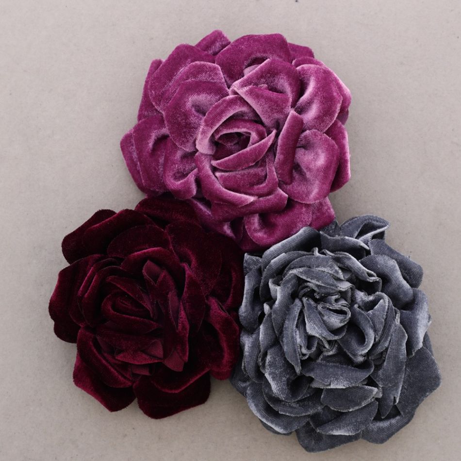 BROCHE FLOR TERCIOPELO 13CM