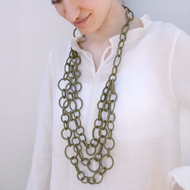 LONG DOUBLE LINK RUBBER NECKLACE