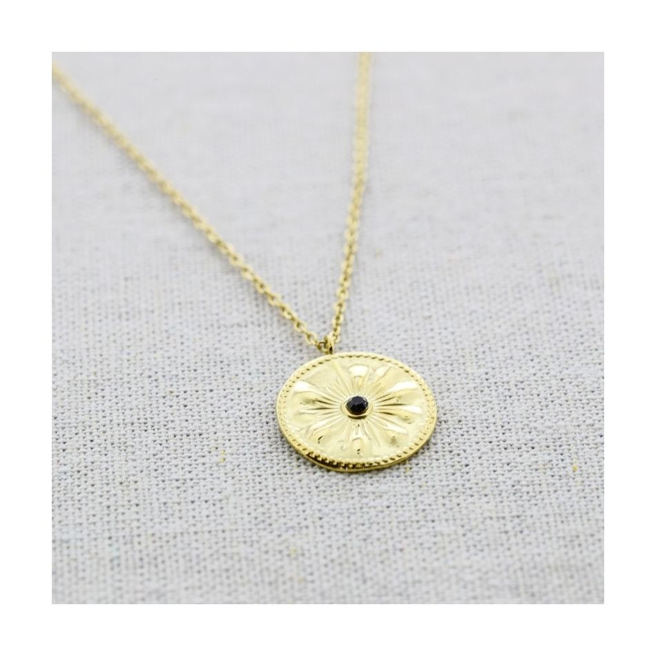 STEEL MEDAL PENDANT SHORT NECKLACE