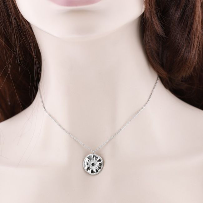 STEEL MEDAL PENDANT SHORT NECKLACE
