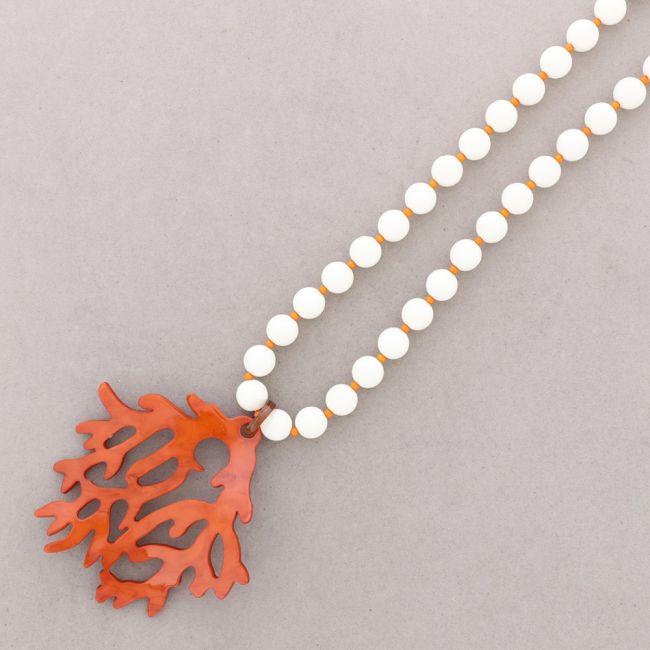 COLLAR LARGO CUENTAS COLGANTE CORAL RESINA