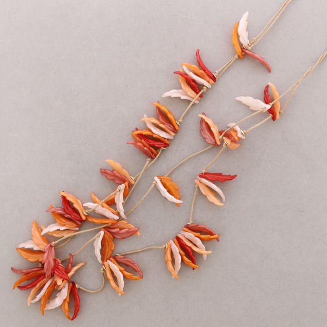 LONG DOUBLE NECKLACE WITH RESIN LEAF PENDANTS