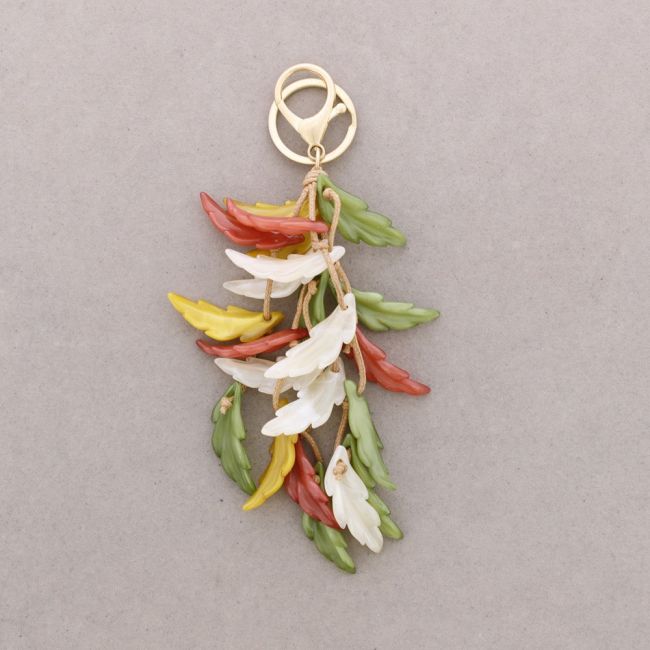 RESIN LEAF PENDANT KEYCHAIN