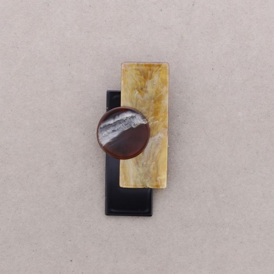 BROCHE FORMAS GEOMÉTRICAS RESINA