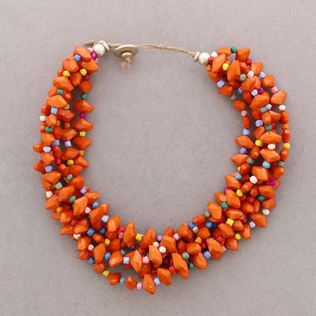 MULTI-BEAD RESIN CHOKER