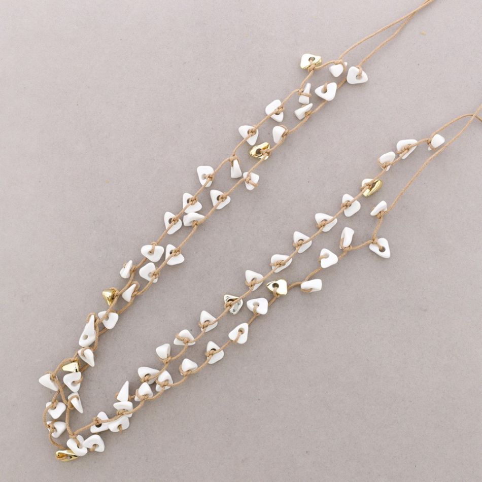 COLLAR LARGO DOBLE CUENTAS RESINA
