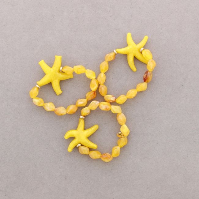 PULSERA ELÁSTICA TRIPLE CUENTAS ESTRELLA DEL MAR RESINA