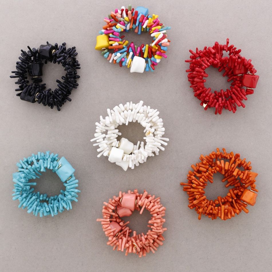 PULSERA ELÁSTICA TRIPLE CUENTAS CORALES RESINA