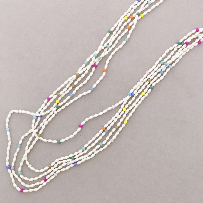 COLLAR LARGO MULTI CUENTAS RESINA